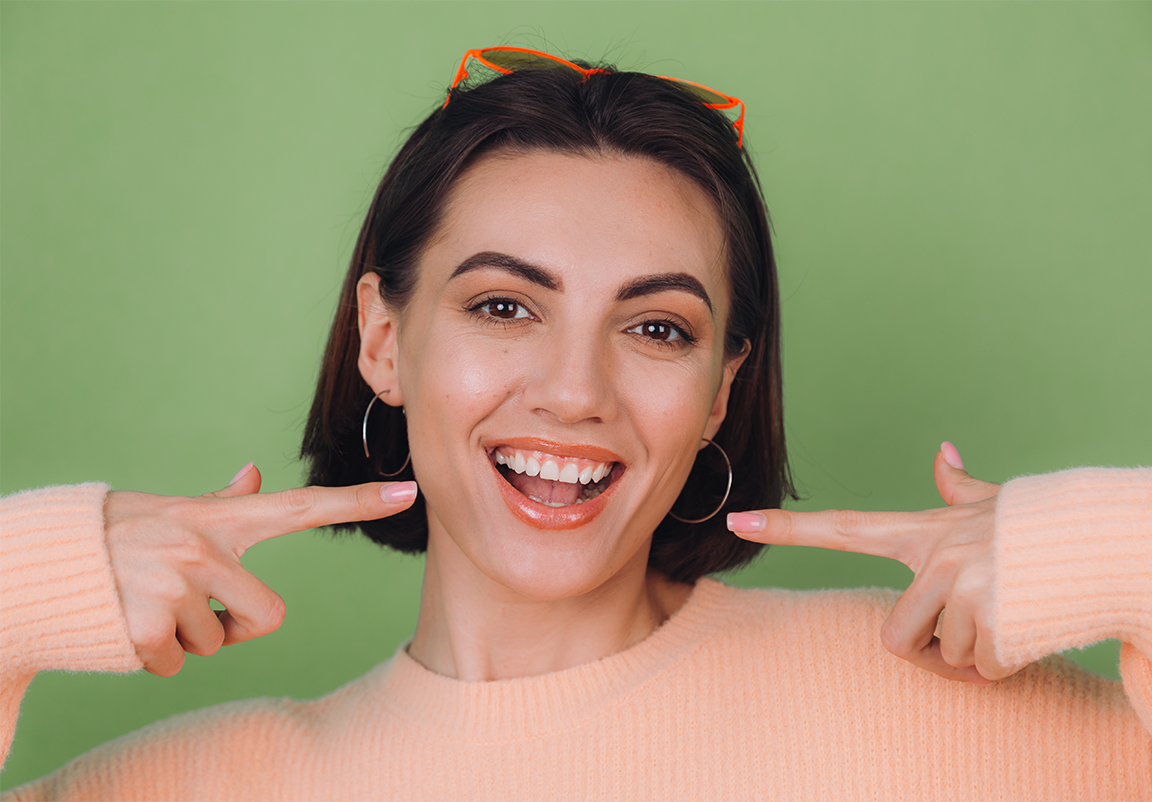 Keep-Your-Smile-Bright-Before-the-Year-Ends